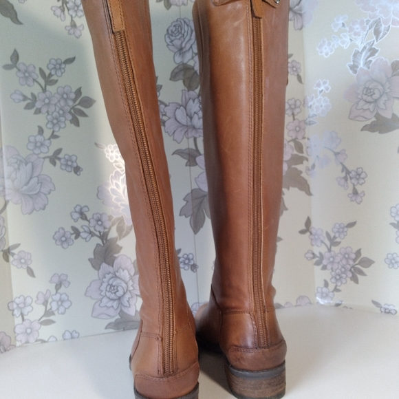 Gorgeous pair of Sam Edelman Penny Leather Riding Boots, NWT. - Picture 3 of 12
